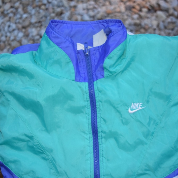 NIKE 70s Vintage Windbreaker ZipUp - Picture 5 of 7
